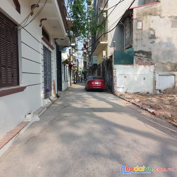 44m × 2 tầng - ô tô đỗ cửa- 20m ra ô tô tránh - giá chỉ 2,55 tỷ .