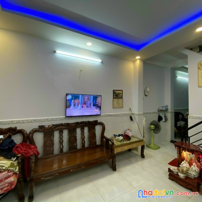 Nhà đẹp, hẻm 3m thông, quách đình bảo, 4 x 10.5m, 2pn, tân phú, dt 42m², giá 4.3 tỷ