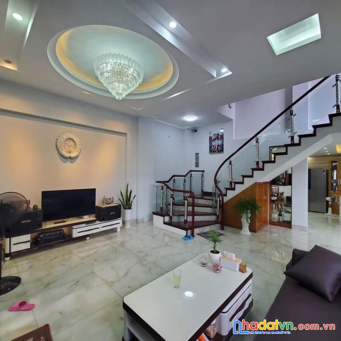 Bán nhà trung tâm làng lụa vạn phúc- hà đông 56m2 giá chỉ hơn 5 tỷ