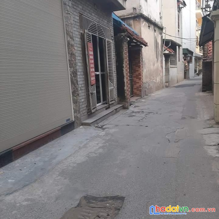 Hiếm ô tô tránh - lô góc 3 thoáng - kinh doanh - view hồ linh đàm