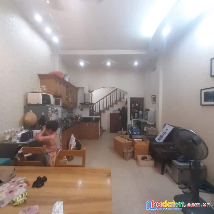 Bán nhà phố phan đình giót quận thanh xuân ngõ thông ba gác gần ô tô tránh trường chợ bệnh viện