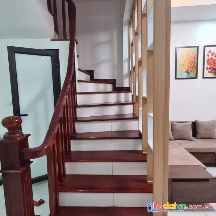 Bán nhà hồng tiến 50mx6t moning,thông, 10m mặt phố chỉ 6.5 tỷ