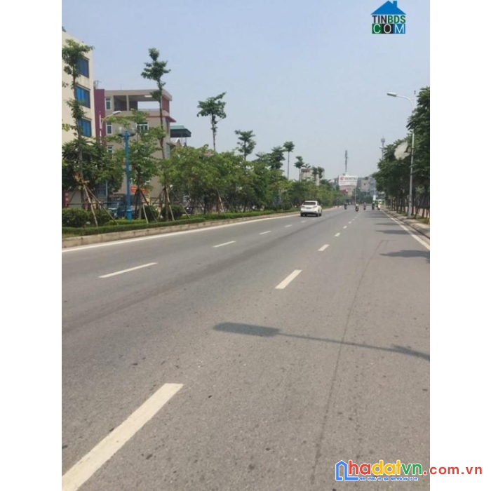 Bán nhà cổ linh 85m, 9,5 tỷ, kinh doanh bất chấp, vỉa hè đá bóng, ô tô tránh