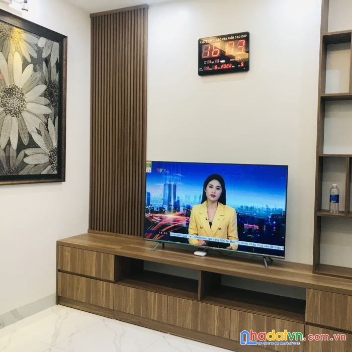 Văn cao nhà mới koong 5t thang máy chỉ 8 tỷ 400tr