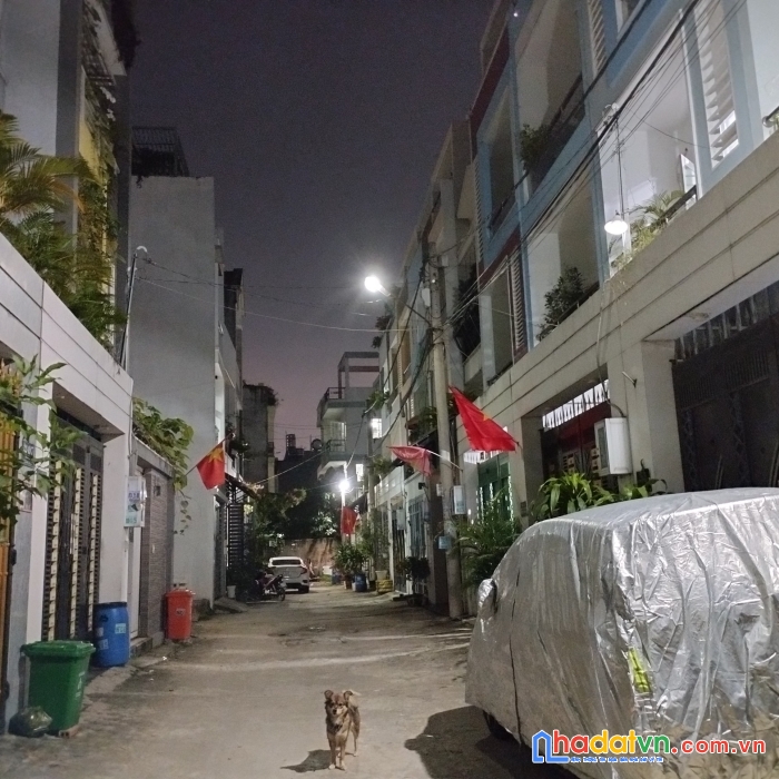 Bán nhà linh đông 65m shr hoàn công có 5pn giá chỉ hơn 6 tỷ