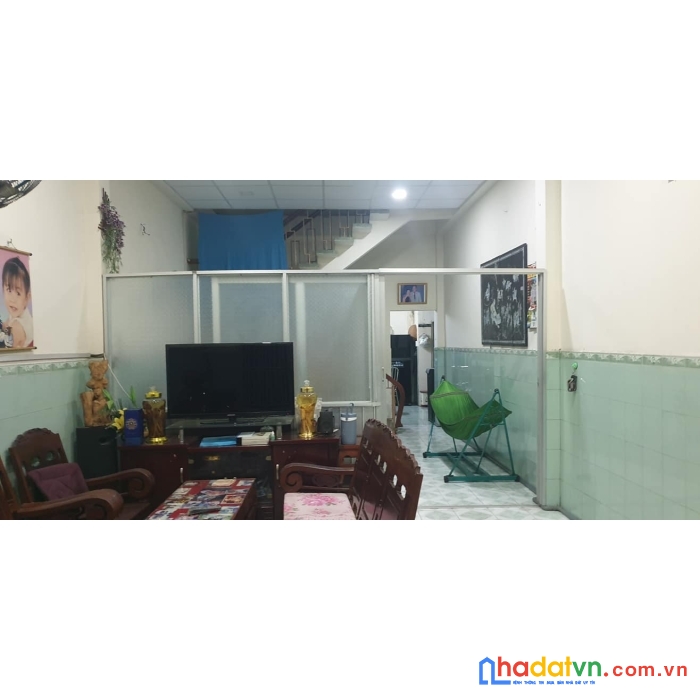 Bán gấp nhà riêng lạc long quân, tân bình, 2 tầng, 76m2 chỉ 7xtỷ.