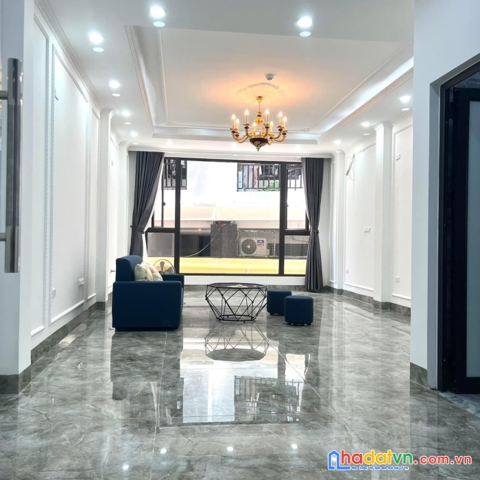 Vỡ nợ bán bất chấp giá nhà trường chinh 43m2 lô góc view hồ 3.8tỷ