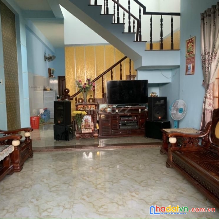 Nhà nam lân bà điểm hóc môn 85m2 2 tầng chỉ 5 tỷ 5 thương lượng