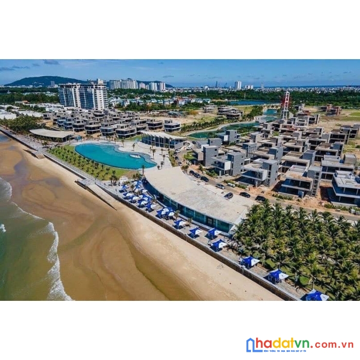 Căn hộ view biển , đẳng cấp resort 5 sao , lịch thanh toán hấp dẫn .