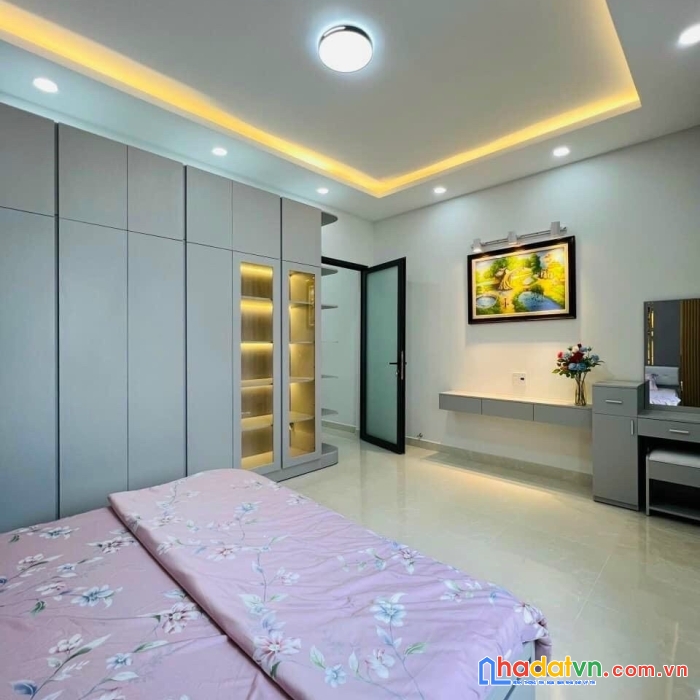 Hẻm xe hơi, nguyễn bá tòng, 5 x 12m, 2 lầu, 4pn, tân bình, dt 60m², giá 8.4 tỷ