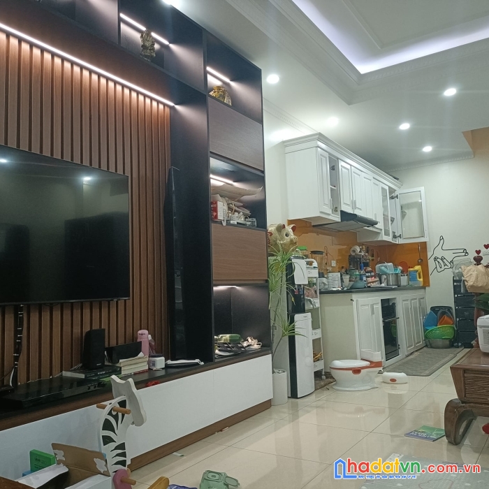 Bán nhà đẹp cổ linh long biên 45mx5t mt4.2m dân xây nhỉnh 4tỷ