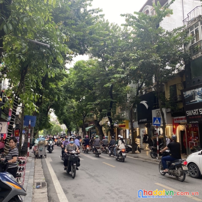 Bán nhà mặt phố hàng bông , hoàn kiếm , hà nội , dt 40m*2 , 3t , mt 4m , giá 19,9 tỷ