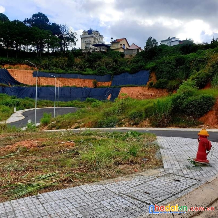 Cần tiền bán gấp đất lk lô góc 2 mt kqh an sơn, đà lạt 101m2 giá 8.5 tỷ