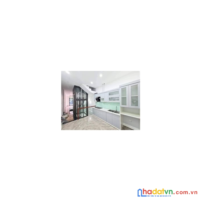 Bán nhà đẹp như khách sạn lô góc thang máy cầu giấy 6txmt5m
