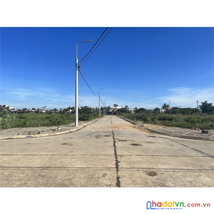 Tôi chính chủ bán nhanh 2 lô trung tâm khu kinh tế nam phú yên