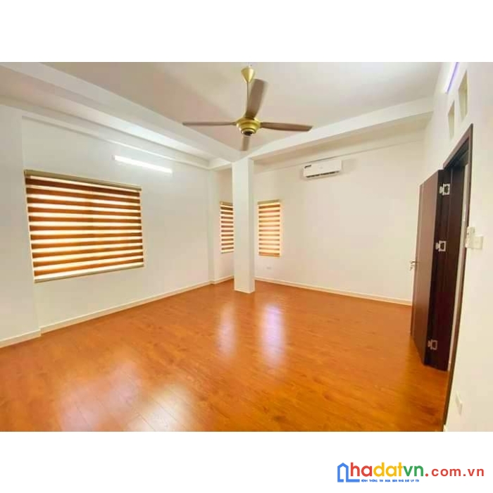 Tây sơn dt  24/32t2m.6 tầng mt 5.2m giá 5.85tỷ