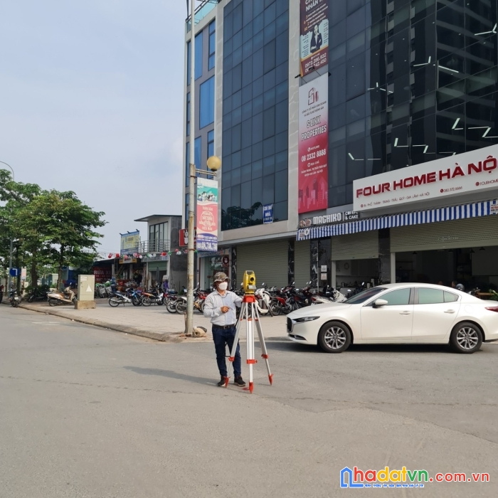 120922 bán gấp đất trâu quỳ, gia lâm, 41m2 đường 2 ô tô tránh nhau, mặt tiền rộng. lh 0989894845.