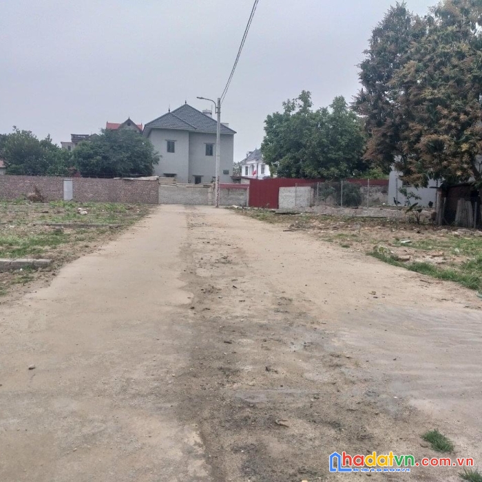 Cc thanh khoản nhanh lô a6 đấu giá x2  lương lỗ - tiên dương . dt : 61,63m giá 41,5tr/m