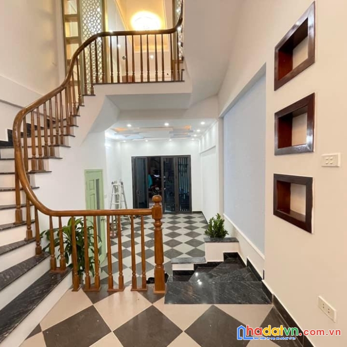 Bán nhà ngõ 460 khương đình, 45mx5t, 4,55 tỉ, cách mặt phố 50m.