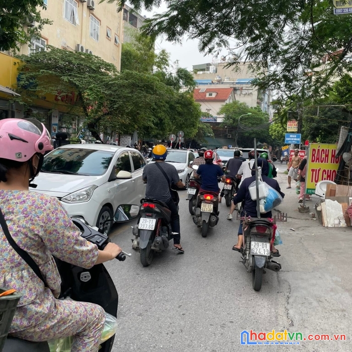 Bán nhà 6 tầng mặt phố phan văn trường, cầu giấy, kinh doanh chóp đỉnh.