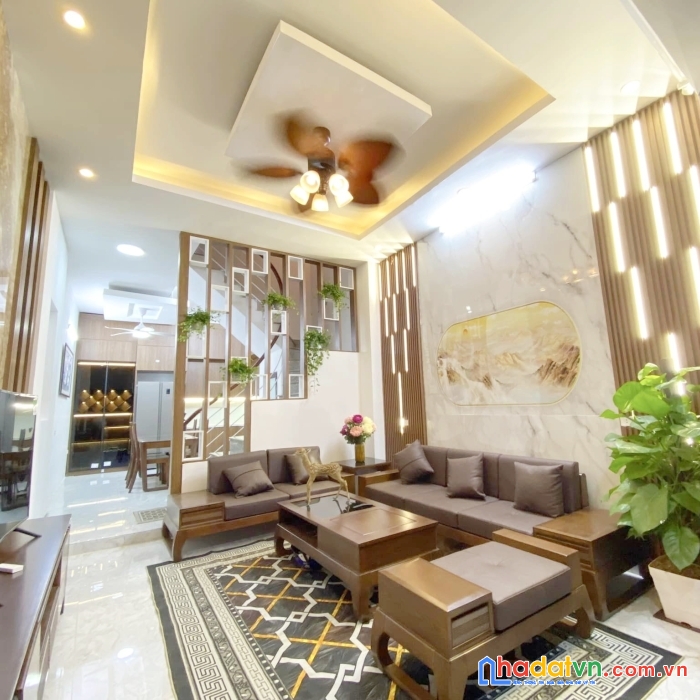 Cực hời: bán nhà kim ngưu 45m gần ô tô 2 thoáng ngõ thông nở hậu tặng nội thất
