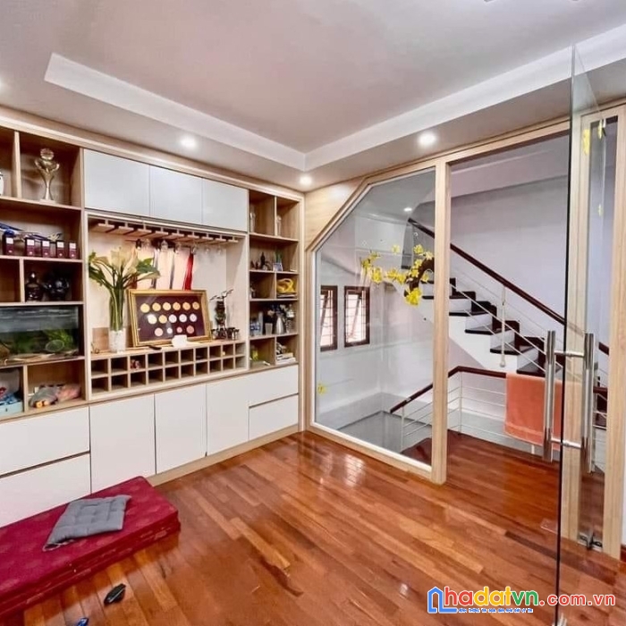 Cực hiếm! phạm ngọc thạch, đống đa, mới, gần phố, ở thích, 35m2x5tầng, chỉ 5.3 tỷ