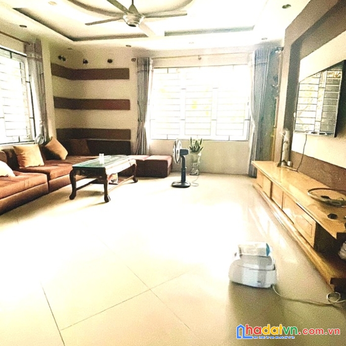 Bán nhà mp ao sen mỗ lao hà đông 55m2 4t mt 5,5m chỉ hơn 11tỷ kdoanh