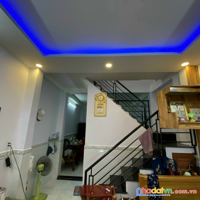 Nhà đẹp, hẻm 3m thông, nguyễn thị nhỏ, 4 x 10.5m, 2pn, tân bình, dt 42m², giá 5.3 tỷ