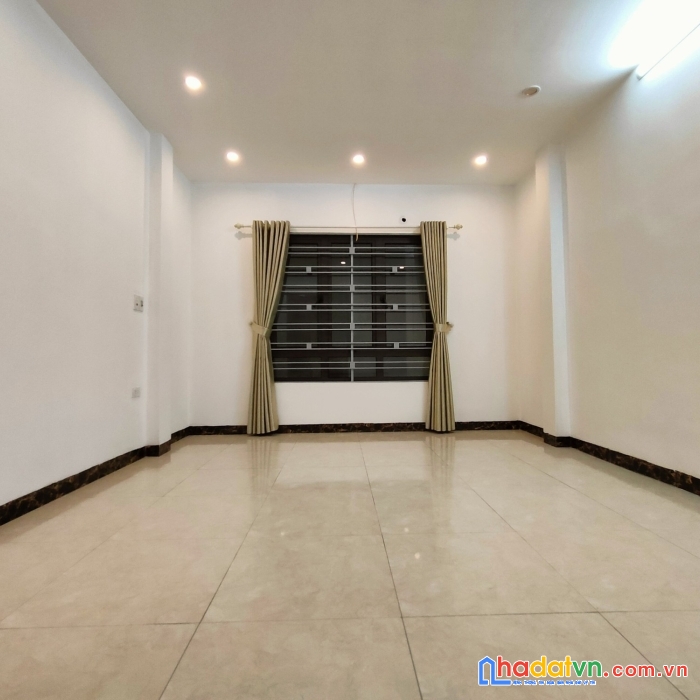 Bán nhà phố trạm mới ôtô vào 50mx5t nhỉnh 6 tỷ 0868246333