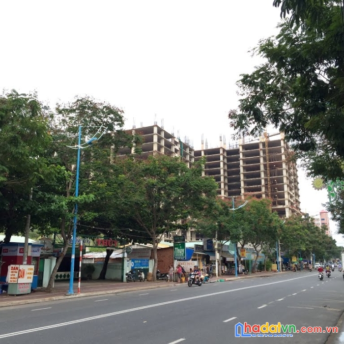 Nhà mt đường hoàng hoa thám, 125m2, nhà mới, đẹp, 37.x tỷ