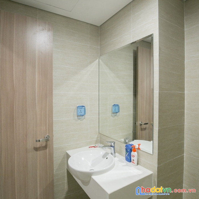 Bán gấp căn hộ cao cấp studio đầy đủ nội thất giá chỉ 1.12 tỷ bao mọi phí tại vinhomes smart city