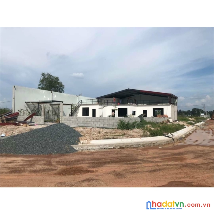 Chủ cần bán gấp giảm 100 triệu xuống 
giá bán nhanh 990tr , 150m2, 100% thổ cư
