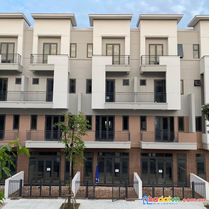 Bán nhanh shophouse 4 tầng khu đô thị centa diamond, chân đế chung cư kinh doanh sầm uất