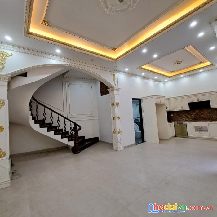 Nhà 5 tầng phố cự lộc, thanh xuân, 50m, mặt tiền thoáng, ô tô, kinh doanh, 5.9 tỷ, lh 0975124520