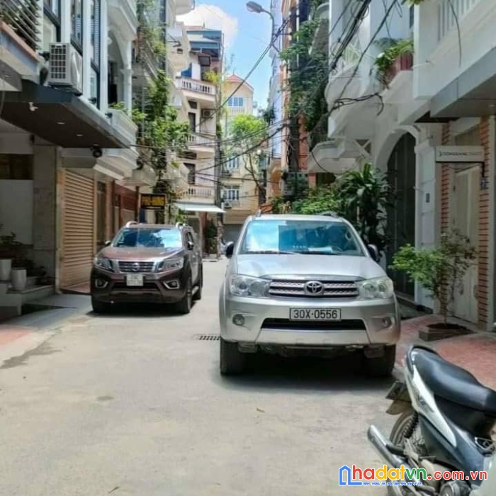 Bán nhà phố thái hà, đống đa 50m2, 5t, ô tô tránh, ở, kd, 9 tỷ.