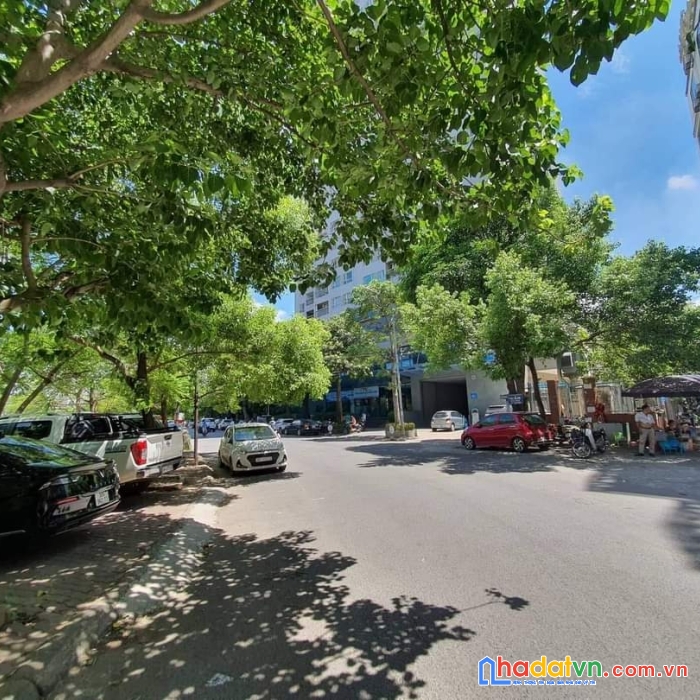 Bán nhà hoàng ngân ngõ thông ô tô kinh doanh mọi hình thức