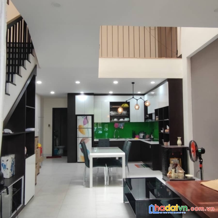 Nam việt á, nhà 3 tầng, đa phước, khuê mỹ, ngũ hành sơn. 84m2 giá chỉ 6.3 tỷ tlcc.