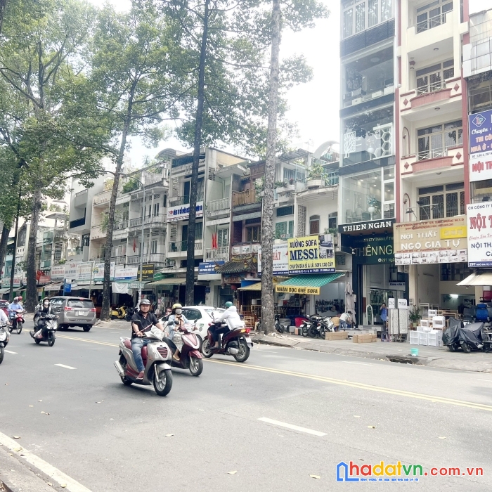 Nhà bán 2 mặt tiền đường ngô gia tự- hoà hảo p3 q10-32tỷ
