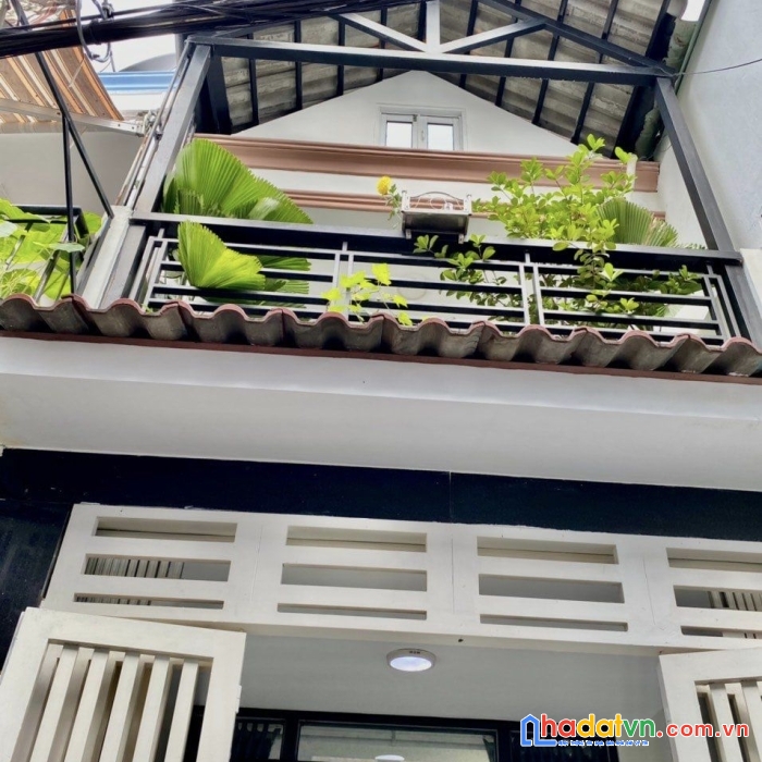 Bán nhà quận 7 xe hơi vào nhà chỉ 5 tỷ nhà đẹp gần lotte mart và cầu kênh tẻ