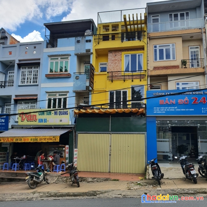 Cho thuê nhà mặt tiền đường trần lê- đà lạt  - 4 tầng (5x22)