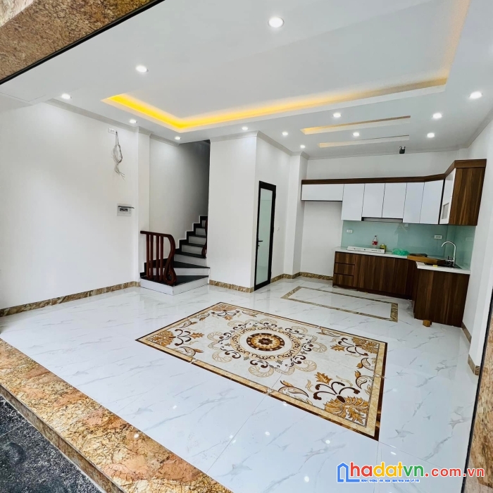 Phân lô quân đội  hoàng sâm-hơn 5 tỷ-1 nhà ra phố-ô tô-phân lô quân đội