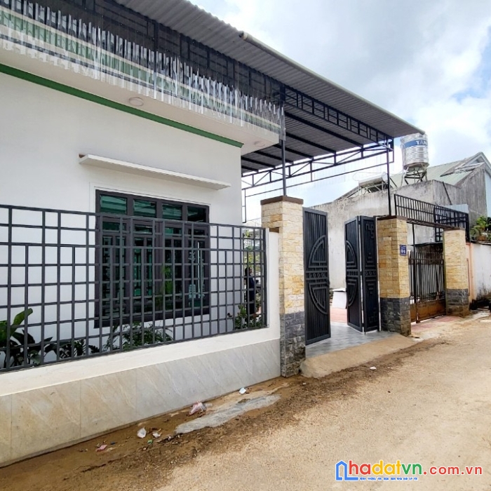 Chính chủ cần bán nhà vị trí đẹp tại trung tâm phố pleiku – gia lai