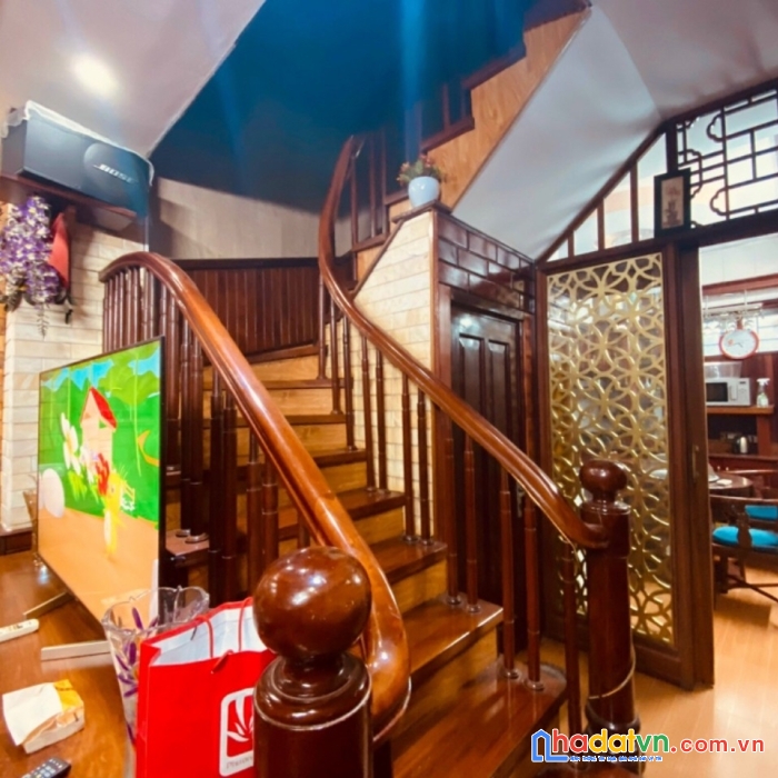Bán nhà phố nguyễn chính: 37m2 *5 tâng *mt 3.5m ,4 ngủ - 7 tỷ. an sinh tốt