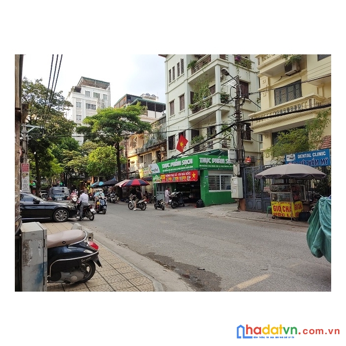 Nhà phân lô, ô tô đậu cửa ngõ vip hoàng quốc việt, 57.8m, 11.9 tỷ