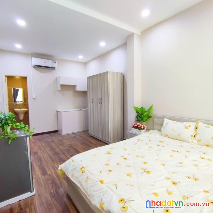 Bán nhà mặt tiền lê bình ngay hoàng văn thụ, dt 5.5 x 37, 5 tầng, 19 pn giá 37.5 tỷ.