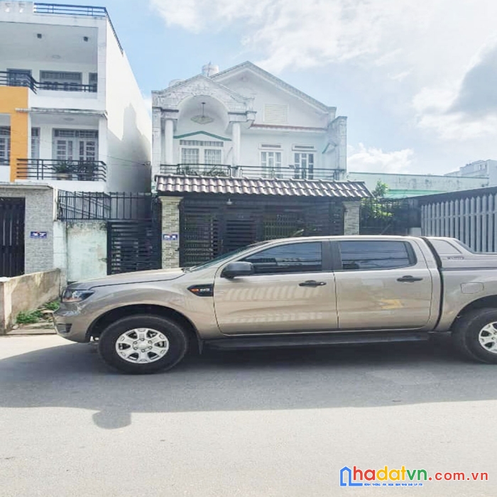 Q12.377. chủ gấp bán, nhà mặt tiền kinh doanh 8m, dt.176m2, ngang gần 7m, sát gò vấp, nhỉnh 6 tỷ.