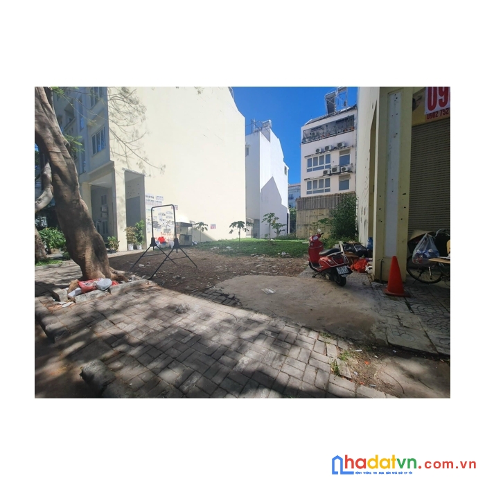 Bán đất xây nhà phường tân phong quận 7.111m2 nhỉnh 23 tỷ. shr-kdc hiện hữu