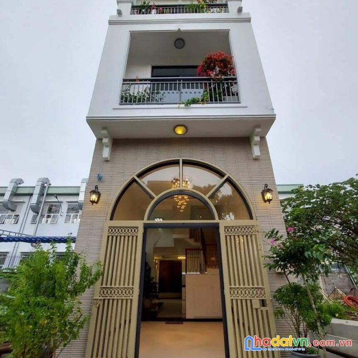 Bình tân, đường 6m ôtô ngủ nhà, mặt tiền nội bộ khu phân lô, sát kdv, bx miền tây, sổ vuông vức,