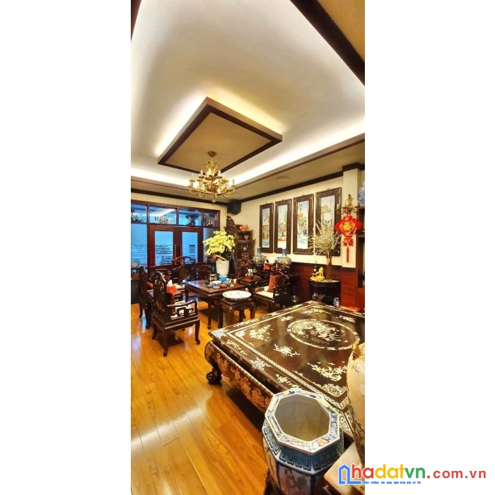 Chính chủ cần bán biệt thự liền kề phố tân mai, gara, ở vip dt 105m2, 12 tỷ, 0977435869.
