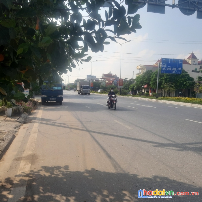 1 lô duy nhất tuyến 2 đường phạm văn đồng, dương kinh. giá chỉ hơn 900tr